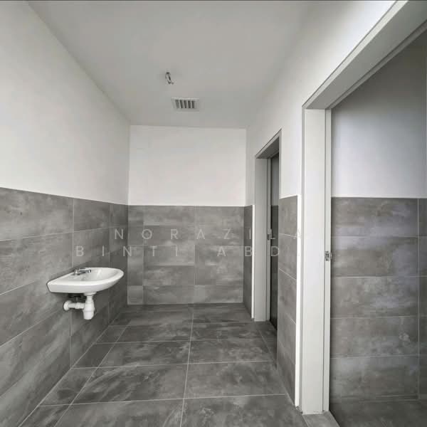 Shop for Rent in Setia Alam (Selangor) - Norazila Binti Abdul Rahim - PropertyGuru.com.my