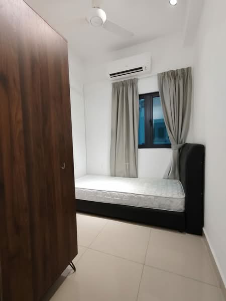 Kondominium untuk Disewa di Parkhill Residence - Jeff Tan - Bedroom - PropertyGuru.com.my