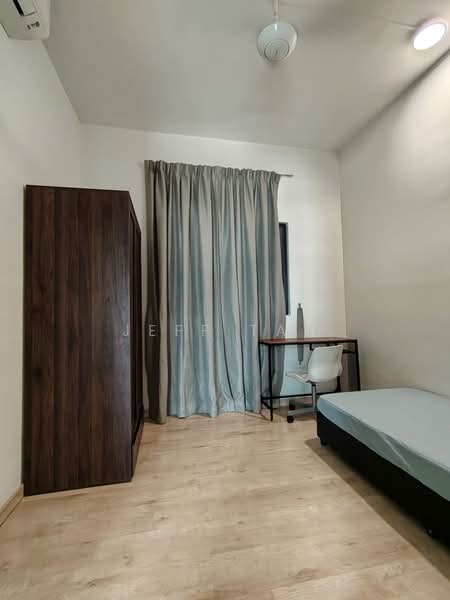 Condominium for Rent at Parkhill Residence - Jeff Tan - Bedroom - PropertyGuru.com.my