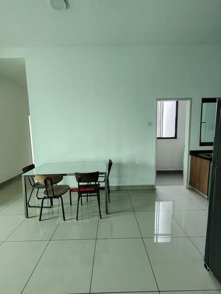 Condominium for Rent at Parkhill Residence - Jeff Tan - Dining Room - PropertyGuru.com.my