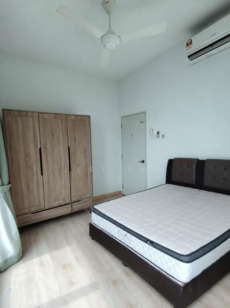 Condominium for Rent at Parkhill Residence - Jeff Tan - Bedroom - PropertyGuru.com.my