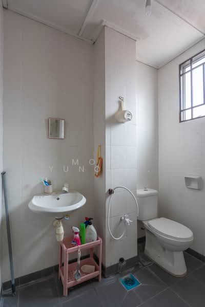 Rumah Teres 2 Tingkat untuk Dijual di Alam Budiman (Shah Alam) - Mohd Yunos Bin A.Karim - Bathroom - PropertyGuru.com.my