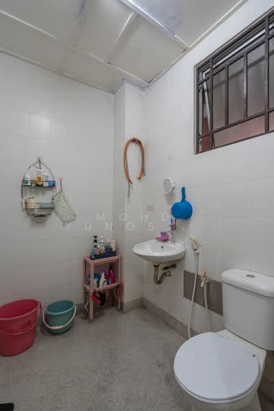 Rumah Teres 2 Tingkat untuk Dijual di Alam Budiman (Shah Alam) - Mohd Yunos Bin A.Karim - Bathroom - PropertyGuru.com.my