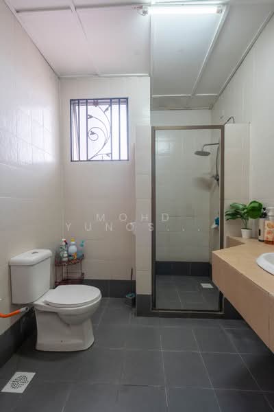 Rumah Teres 2 Tingkat untuk Dijual di Alam Budiman (Shah Alam) - Mohd Yunos Bin A.Karim - Bathroom - PropertyGuru.com.my