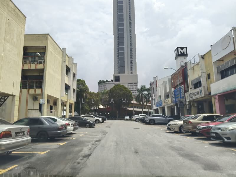 Shop / Office for Sale in Bandar Putra Permai (Seri Kembangan) - William Pua - PropertyGuru.com.my