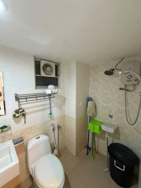 Kondominium untuk Disewa di Shang Villa - Jc Lee - Bathroom - PropertyGuru.com.my