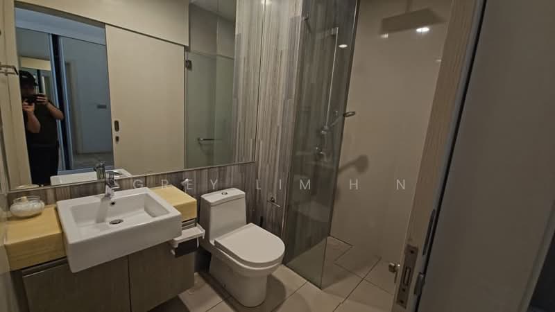 Servis Apartment untuk Dijual di M City - Grey Lim H N - Bathroom - PropertyGuru.com.my