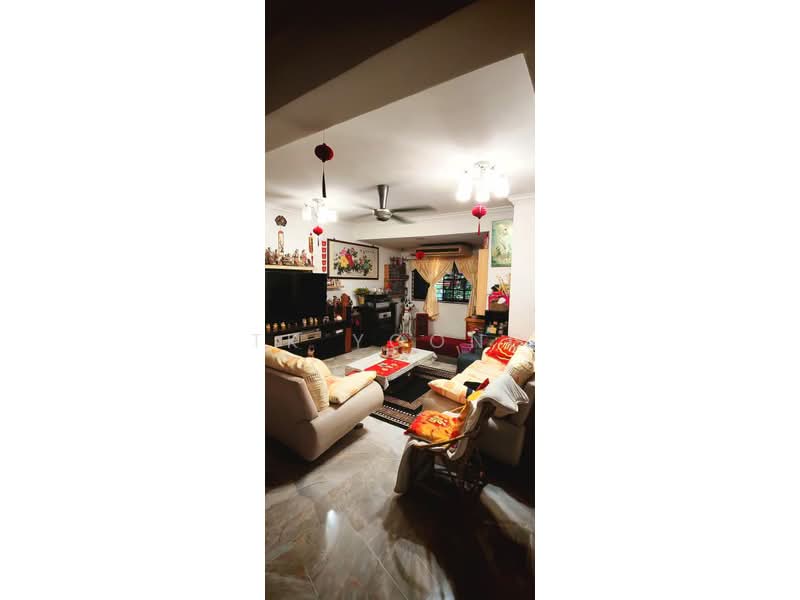2-storey Terraced House for Sale in Taman Bukit Permai (Ampang) - TK Yoong - Living Room - PropertyGuru.com.my
