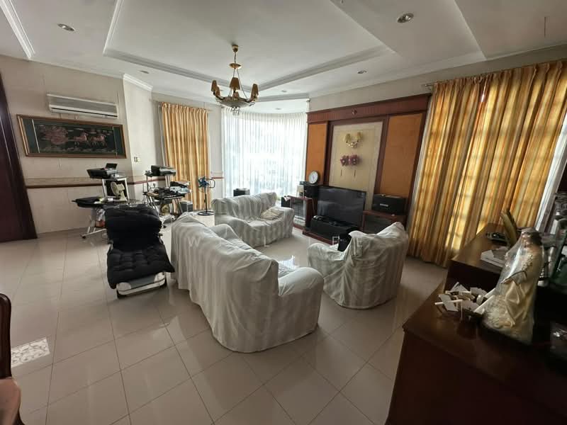 Semi-Detached House for Sale in Larkin (Johor Bahru) - Will Lee - Living Room - PropertyGuru.com.my