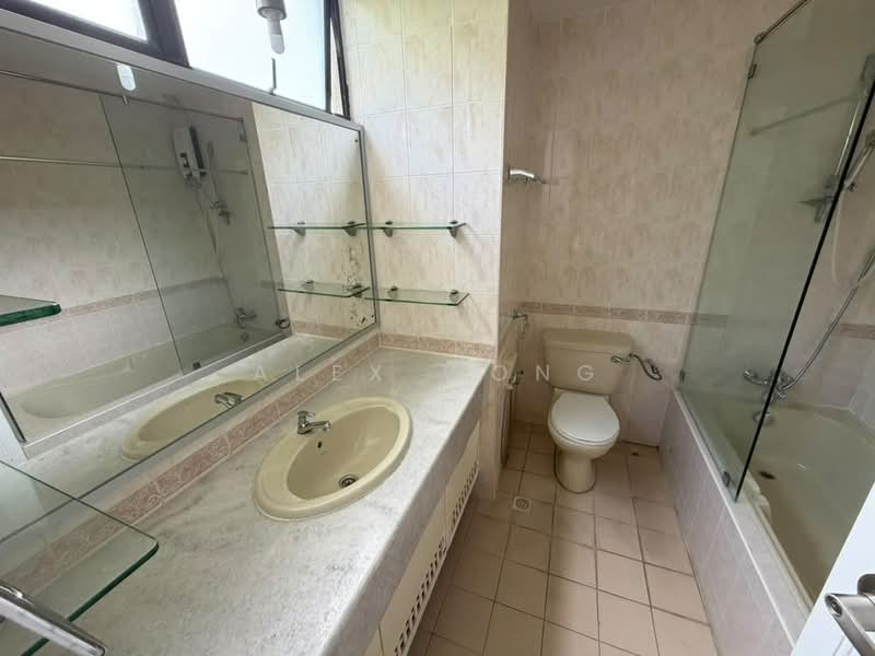 Condominium for Rent at Pearl View - Alex Wong - Bathroom - PropertyGuru.com.my