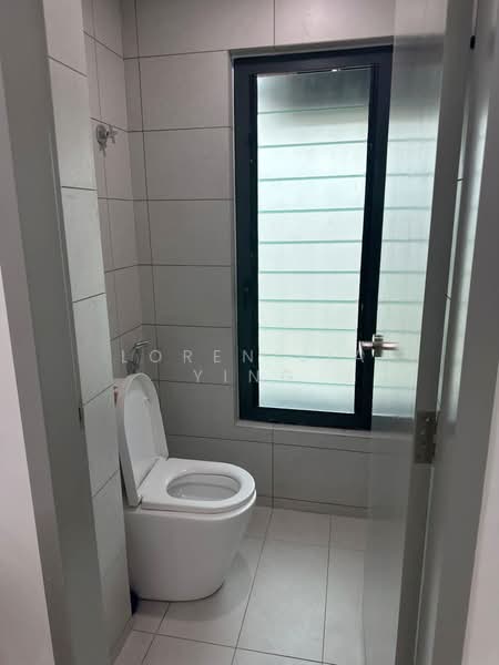 Service Residence for Rent at Sinaran @ Utropolis - Loren Jia Ying - Bathroom - PropertyGuru.com.my