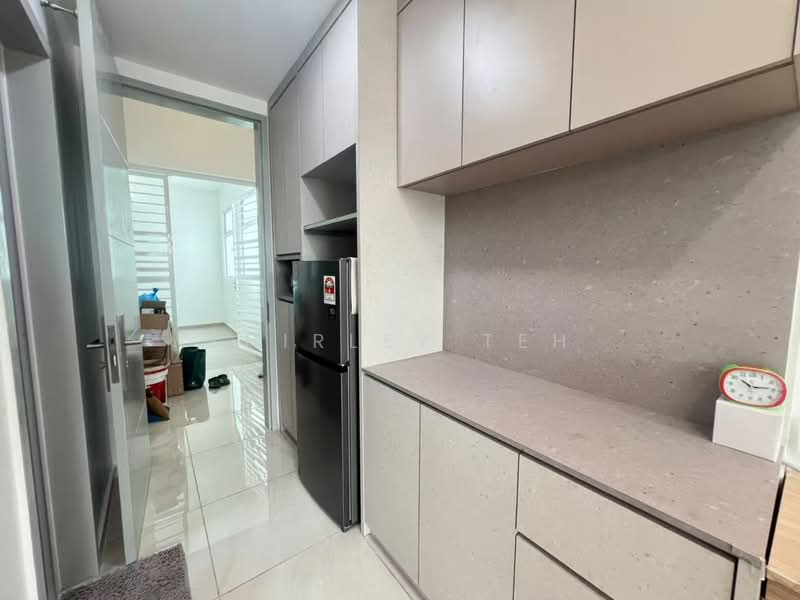 Kondominium untuk Disewa di Lucerne Residences - Shirley Teh - Kitchen - PropertyGuru.com.my
