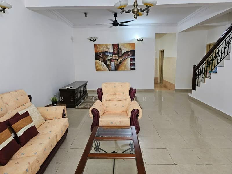 2-storey Terraced House for Sale in Bukit Jelutong (Shah Alam) - Reena Sarif - Living Room - PropertyGuru.com.my