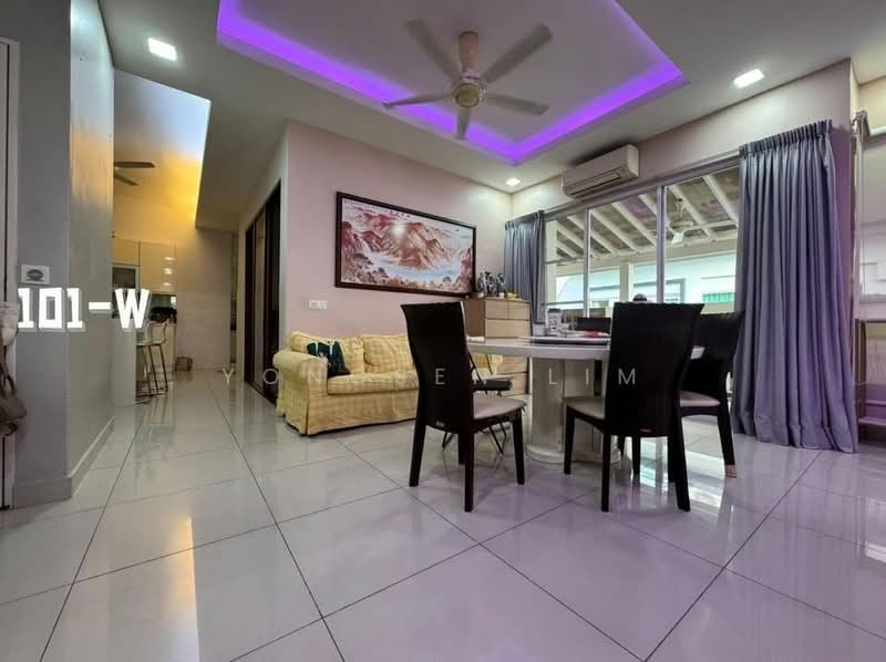 Rumah Berkembar untuk Dijual di Setia Damai (Setia Alam) - Yongsen Lim - Living Room - PropertyGuru.com.my