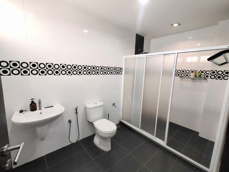 Bungalow House for Sale in Taman Suria (Johor Bahru) - Yik Tat - PropertyGuru.com.my