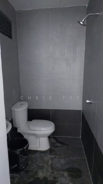 Shop / Office for Rent in Seksyen 13 (Shah Alam) - Chris Tye - Bathroom - PropertyGuru.com.my