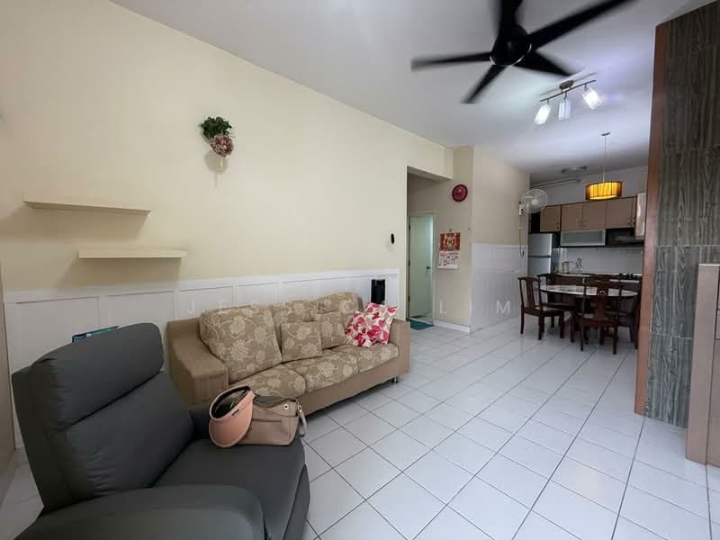 Kondominium untuk Disewa di Plaza Menjalara - Jessica Lim - Living Room - PropertyGuru.com.my