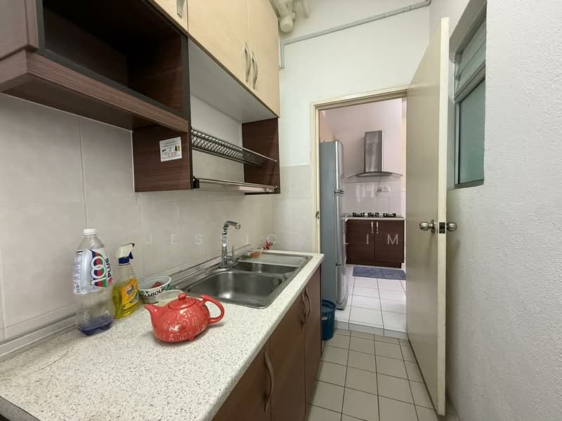 Kondominium untuk Disewa di Plaza Menjalara - Jessica Lim - Kitchen - PropertyGuru.com.my