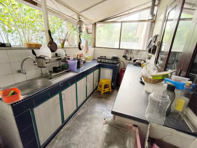 Bungalow for Sale in SS1 (Petaling Jaya) - Cindy Kee - Kitchen - PropertyGuru.com.my