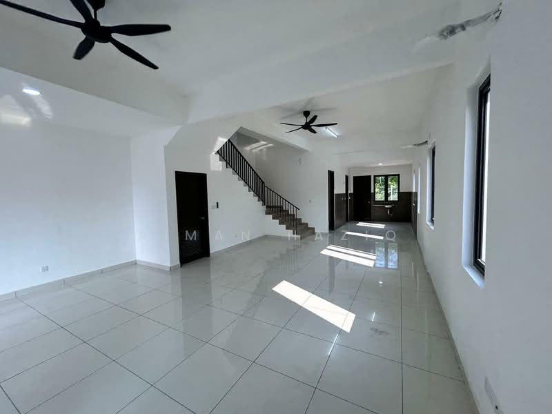 Terraced House for Rent in Klang (Selangor) - Aiman Haziq - Living Room - PropertyGuru.com.my