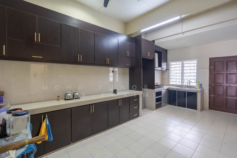 Rumah Teres 1 Tingkat untuk Dijual di Kampung Sungai Lang (Banting) - Mohd Yunos Bin A.Karim - Kitchen - PropertyGuru.com.my