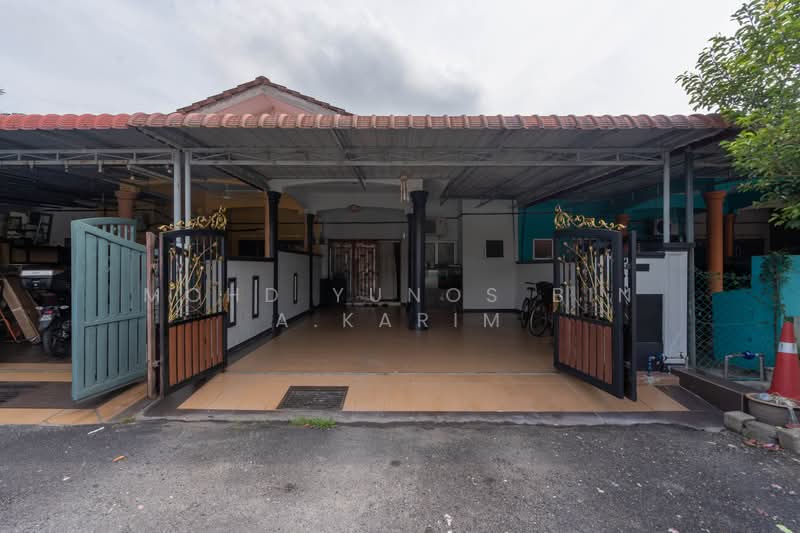 Rumah Teres 1 Tingkat untuk Dijual di Kampung Sungai Lang (Banting) - Mohd Yunos Bin A.Karim - Exterior - PropertyGuru.com.my