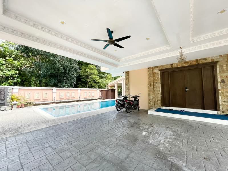 Bungalow for Sale in Bukit Jelutong (Shah Alam) - Reena Sarif - Exterior - PropertyGuru.com.my