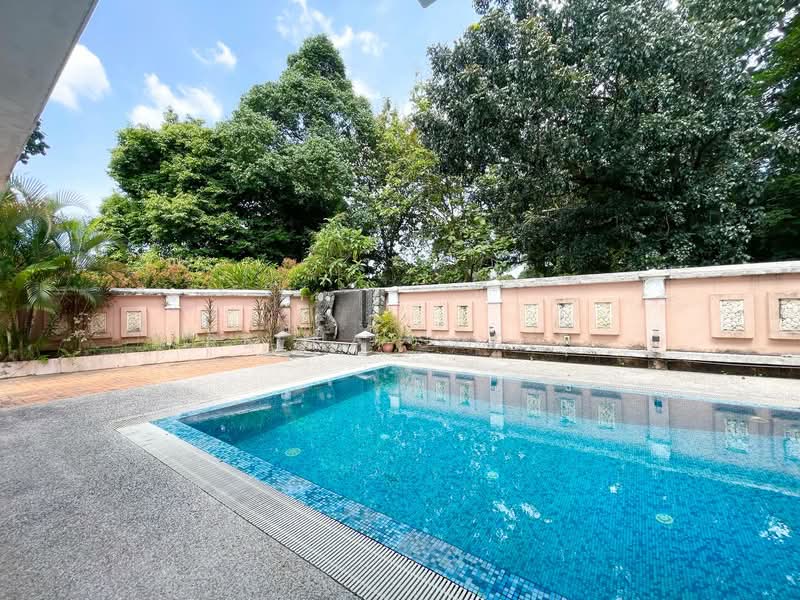 Bungalow for Sale in Bukit Jelutong (Shah Alam) - Reena Sarif - Exterior - PropertyGuru.com.my