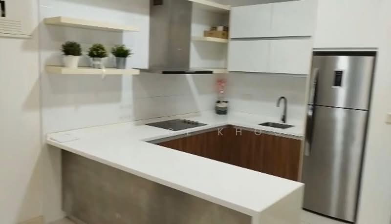 Service Residence for Sale at Setia Sky 88 - Janice Khoo - Kitchen - PropertyGuru.com.my
