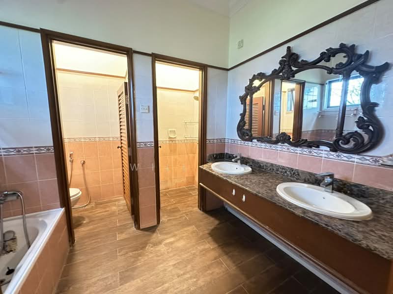 Bungalow for Rent in Leisure Farm (Gelang Patah) - Will Lee - Bathroom - PropertyGuru.com.my