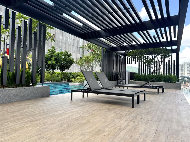 Servis Apartment untuk Disewa di Melawati : Park One - Mezzie . - Pool - PropertyGuru.com.my