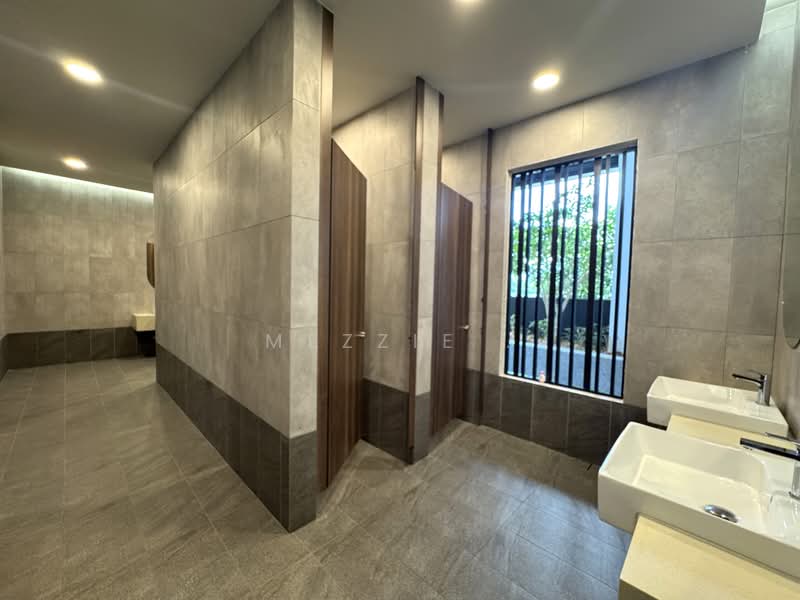 Servis Apartment untuk Disewa di Melawati : Park One - Mezzie . - Bathroom - PropertyGuru.com.my