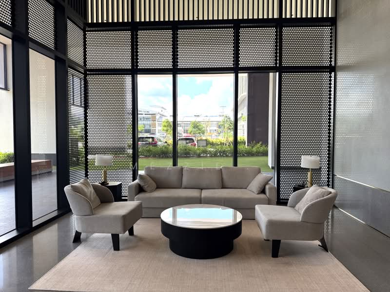 Servis Apartment untuk Disewa di Melawati : Park One - Mezzie . - Living Room - PropertyGuru.com.my