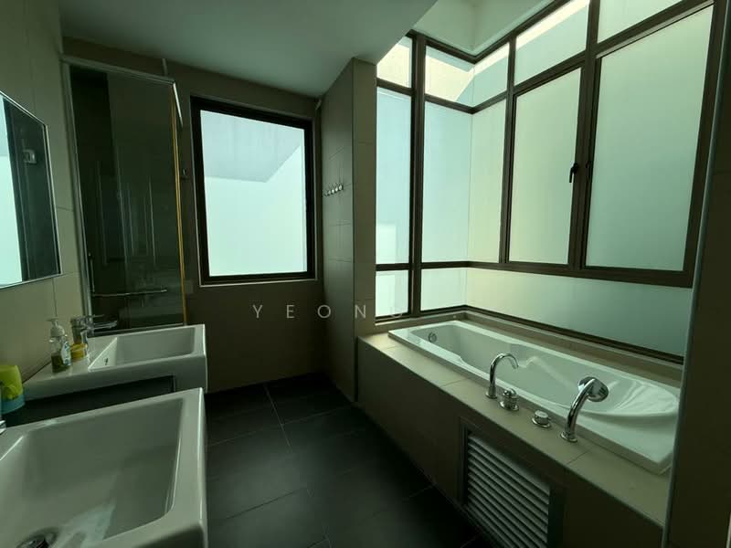 3-storey Terraced House for Sale in Cyberjaya (Selangor) - Yeong . - Bathroom - PropertyGuru.com.my