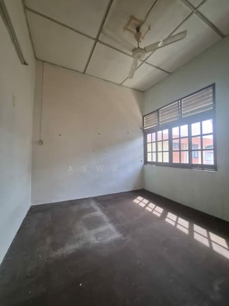 Rumah Berkembar untuk Dijual di Taman Jaya Kami (Alor Setar) - Aswad . - Interior - PropertyGuru.com.my