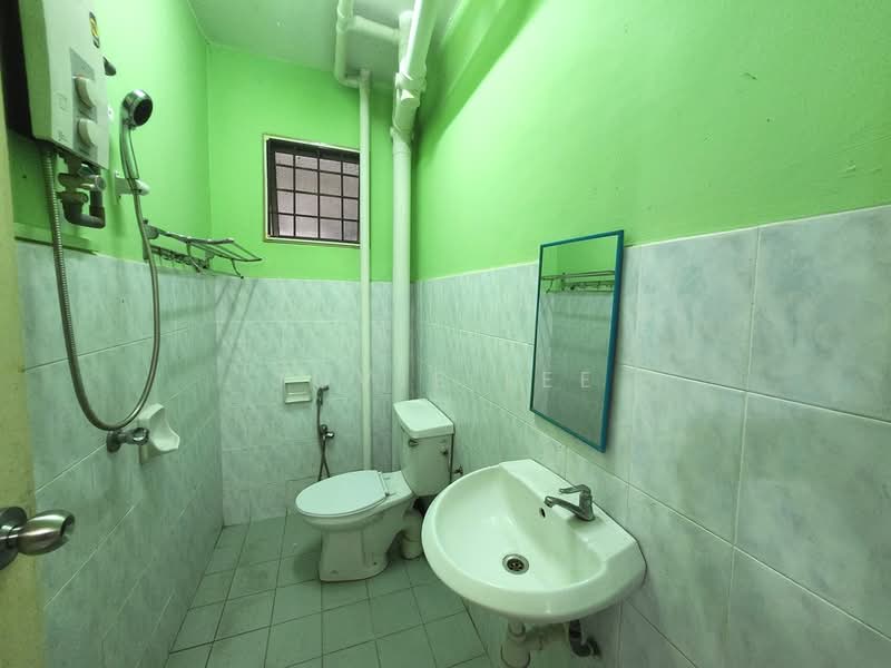 Condominium for Rent at Casa Villa Condominium - Jovie Lee - Bathroom - PropertyGuru.com.my