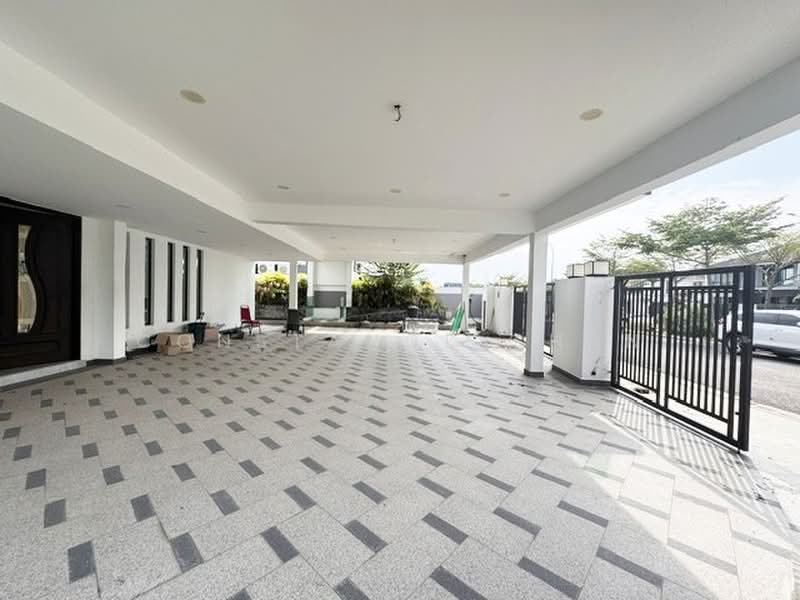 Cluster House for Sale in Johor Bahru (Johor) - Constance Chan - Exterior - PropertyGuru.com.my