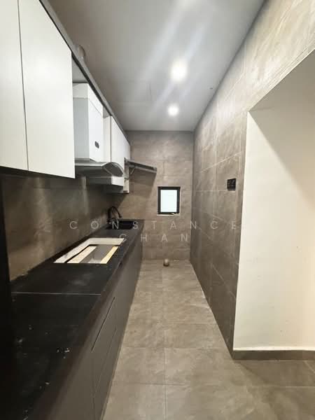 Cluster House for Sale in Johor Bahru (Johor) - Constance Chan - Kitchen - PropertyGuru.com.my