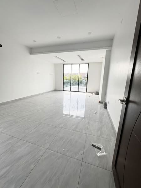 Cluster House for Sale in Johor Bahru (Johor) - Constance Chan - Interior - PropertyGuru.com.my