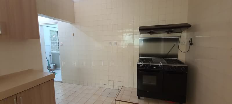 Rumah Banglo untuk Disewa di Damansara Heights (Kuala Lumpur) - Philip Tsia - Kitchen - PropertyGuru.com.my