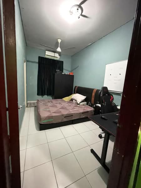 2-storey Terraced House for Sale in Bukit Indah (Iskandar Puteri (Nusajaya)) - ALHAFIZ AZIS - Bedroom - PropertyGuru.com.my