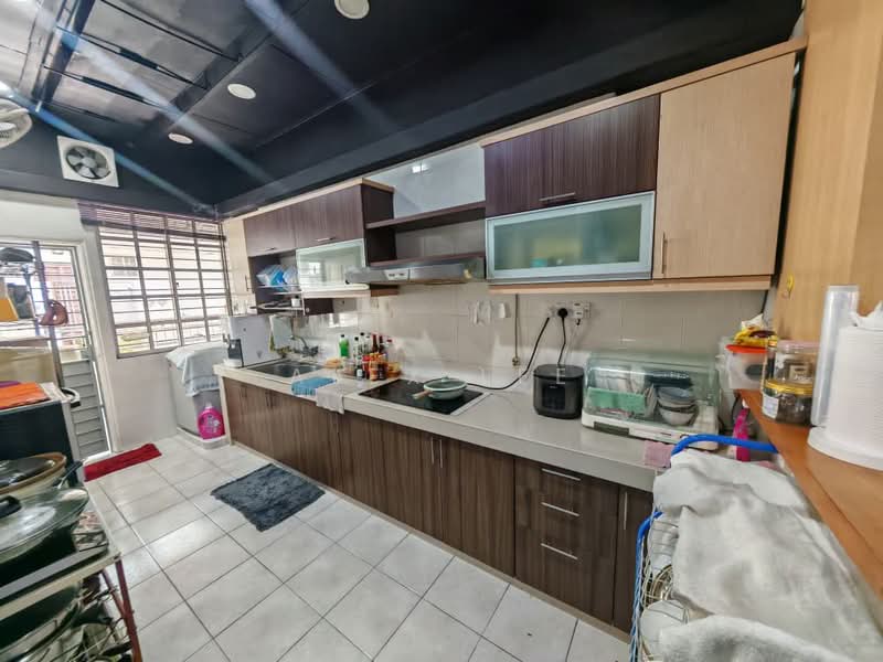 Bungalow for Sale in Kota Emerald (Rawang) - Alex Lee - Kitchen - PropertyGuru.com.my