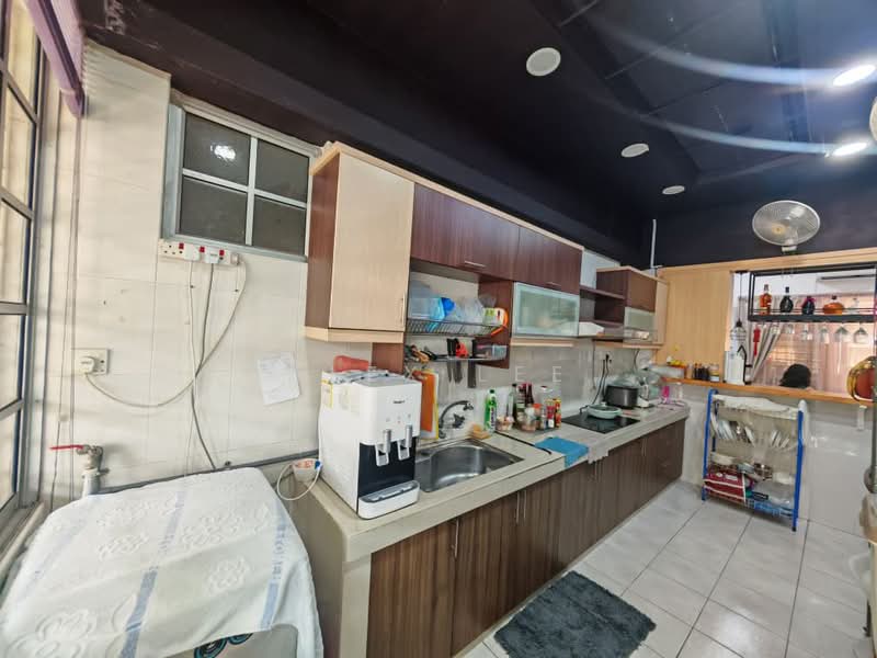Bungalow for Sale in Kota Emerald (Rawang) - Alex Lee - Kitchen - PropertyGuru.com.my
