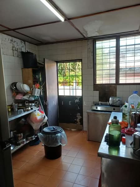 Rumah Teres 2 Tingkat untuk Dijual di Seksyen 17 (Petaling Jaya) - Connie Liew - Kitchen - PropertyGuru.com.my