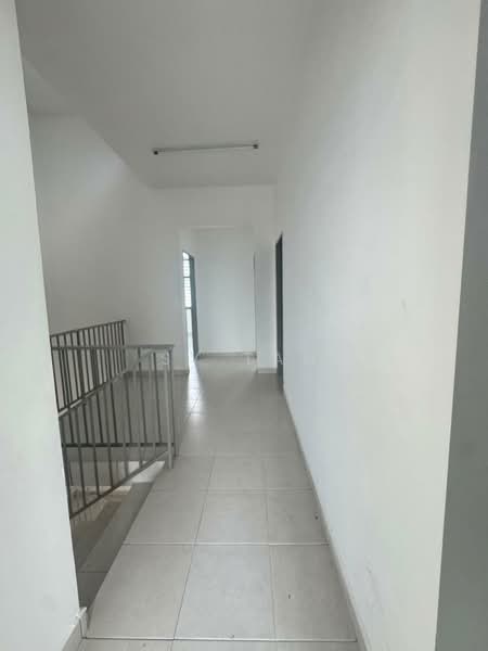 2-storey Terraced House for Rent in Taman Pulai Mutiara (Iskandar Puteri (Nusajaya)) - SY Tan - Corridor - PropertyGuru.com.my