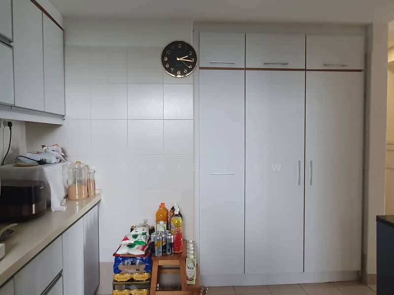Kondominium untuk Dijual di Casa Desa - Connie Liew - Kitchen - PropertyGuru.com.my