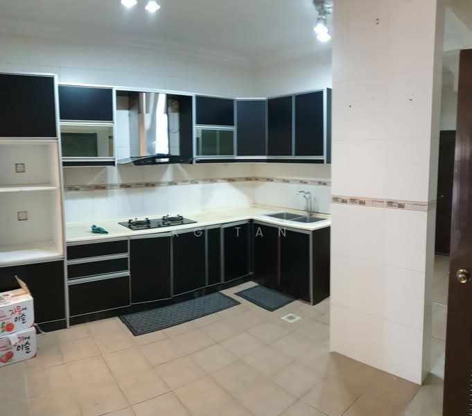 Rumah Teres 2 Tingkat untuk Disewa di Subang Jaya (Selangor) - KG Tan - Kitchen - PropertyGuru.com.my