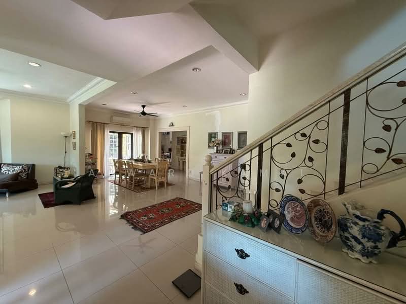 Rumah Berkembar untuk Dijual di Shah Alam (Selangor) - Asward Kamal - Living Room - PropertyGuru.com.my