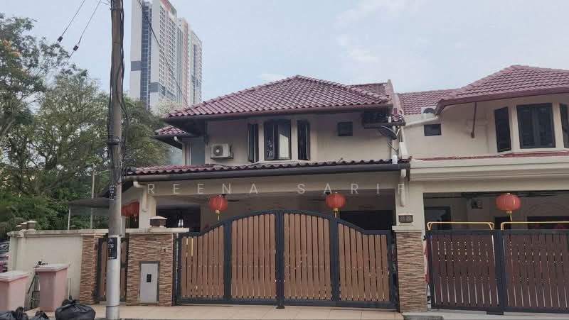 Rumah Teres 2 Tingkat untuk Dijual di Seksyen 7 (Kota Damansara) - Reena Sarif - Exterior - PropertyGuru.com.my