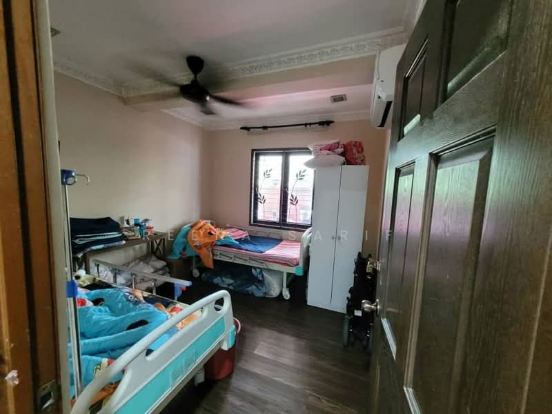 Rumah Teres 2 Tingkat untuk Dijual di Seksyen 7 (Kota Damansara) - Reena Sarif - Bedroom - PropertyGuru.com.my
